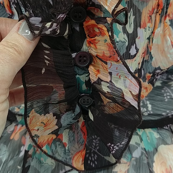 Boho sheer floral top - Picture 5 of 6